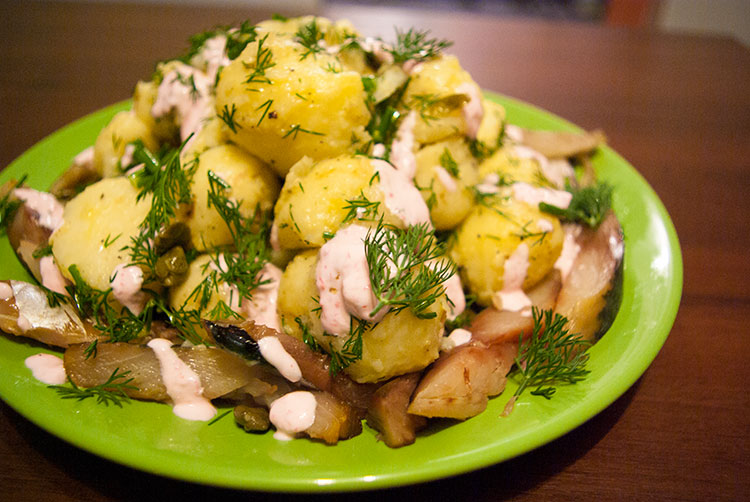 Теплый картофельный салат с рыбой от Джейми Оливера. Пошаговый рецепт с фото. Кулинарный блог Вики Лепинг