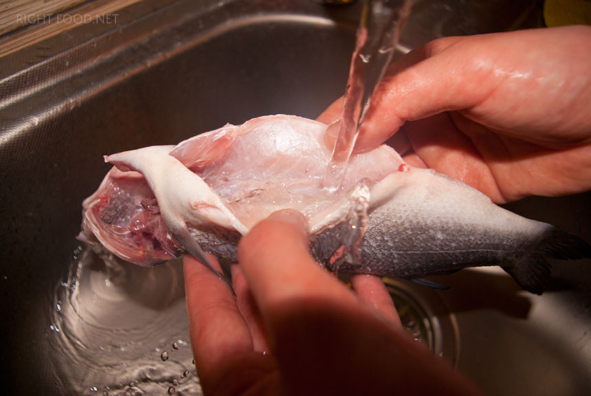 Как чистить рыбу? Как потрошить рыбу? Как удалить жабры у рыбы? Кулинарный блог Вики Лепинг