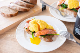 Яйца Бенедикт или Пашот и Голландский соус - рецепт идеального завтрака