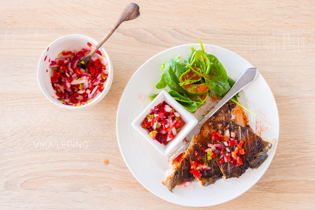Простой соус для рыбы, риса и морепродуктов Самбала Мата: балийский рецепт